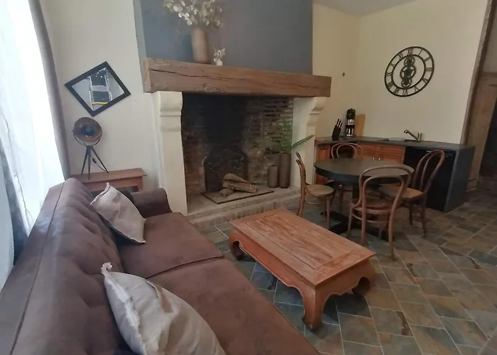 Chateau De Bonneville Picardie